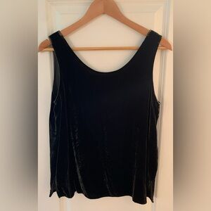 Josephine Chaus green velvet top